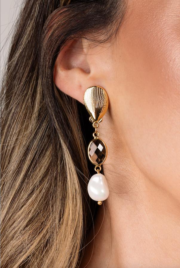 SHELL, CRYSTAL AND PEARL EARRINGS