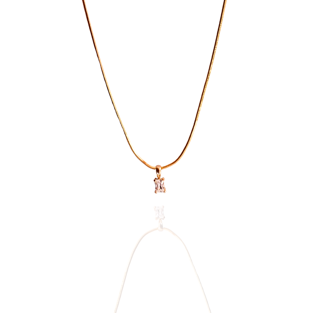 CYRA NECKLACE