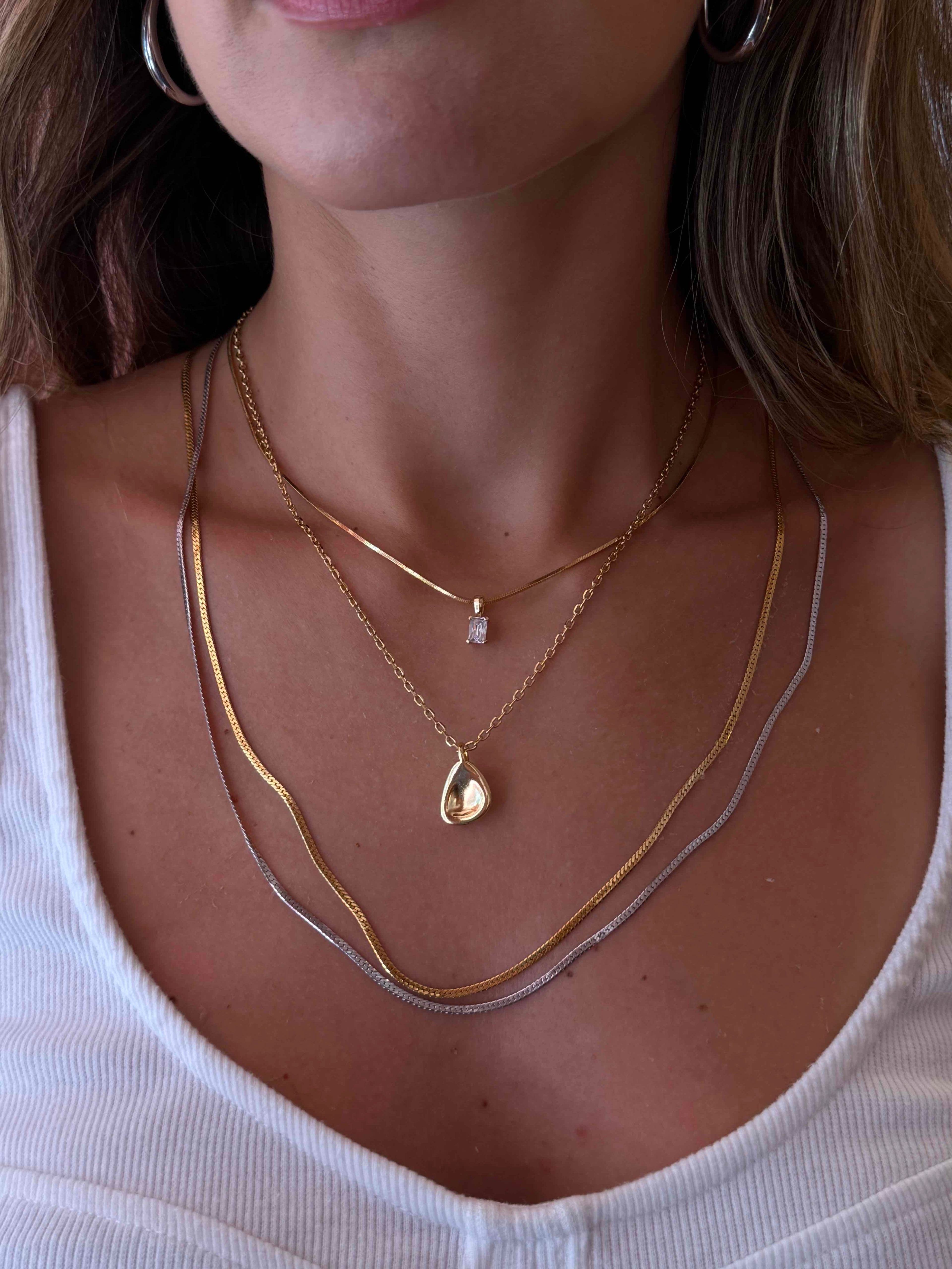 COLLAR SMOOTH DROP