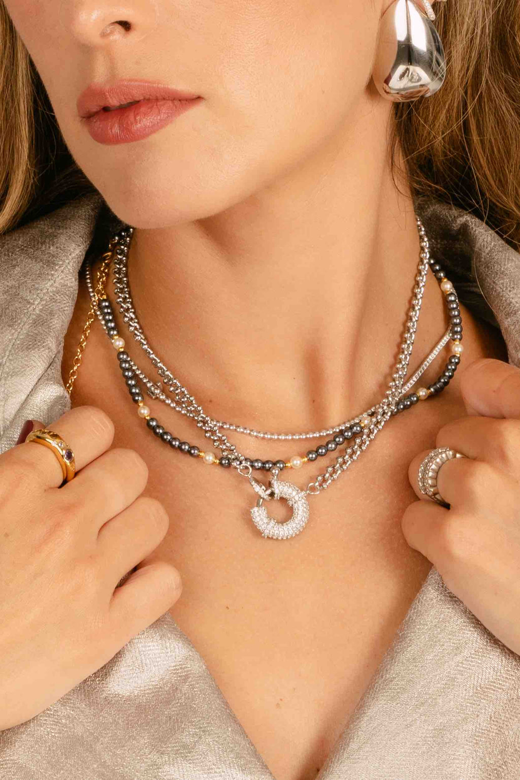 EVAN NECKLACE