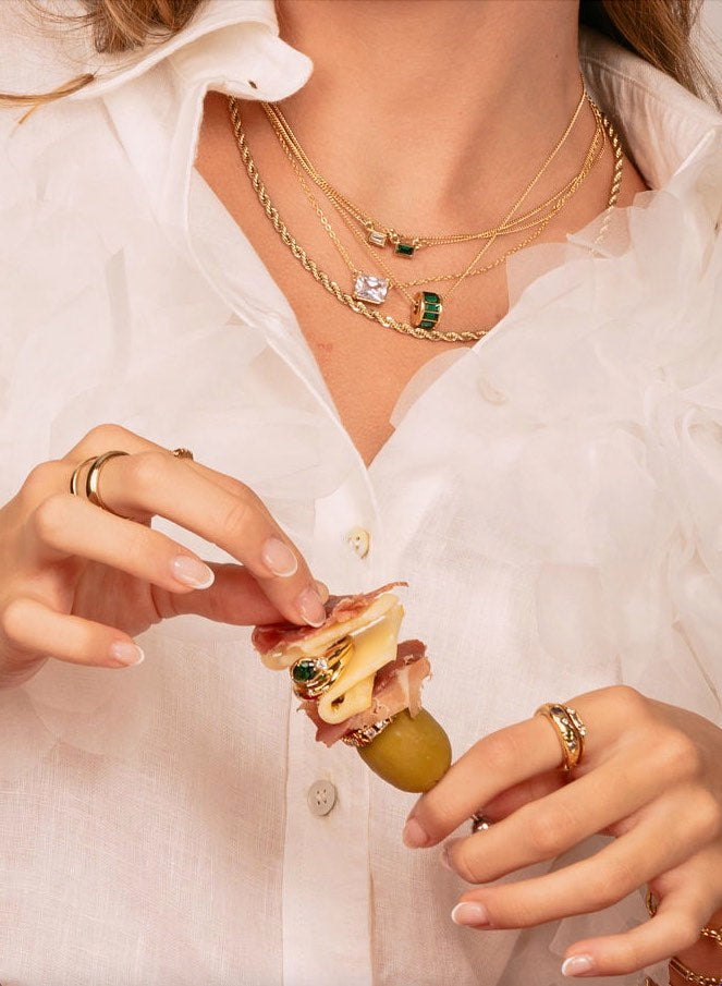 HANIA HORIZONTAL NECKLACE