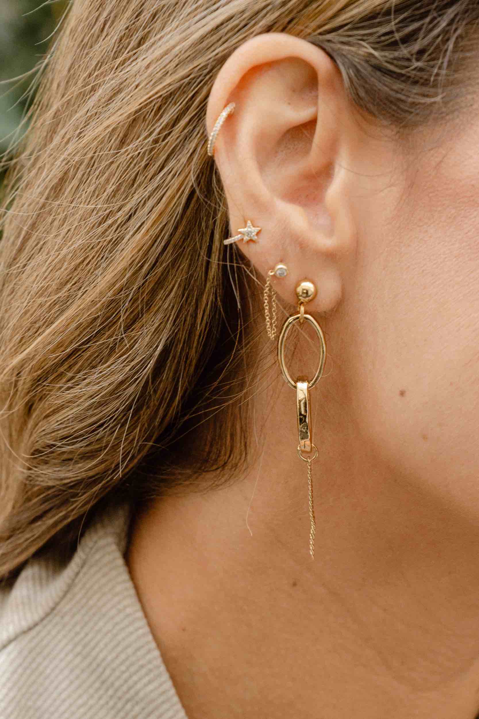 ARETES ESLABONES Y CADENA