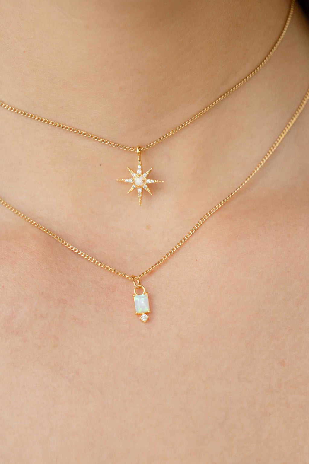 COLLAR ESTRELLA OPALO