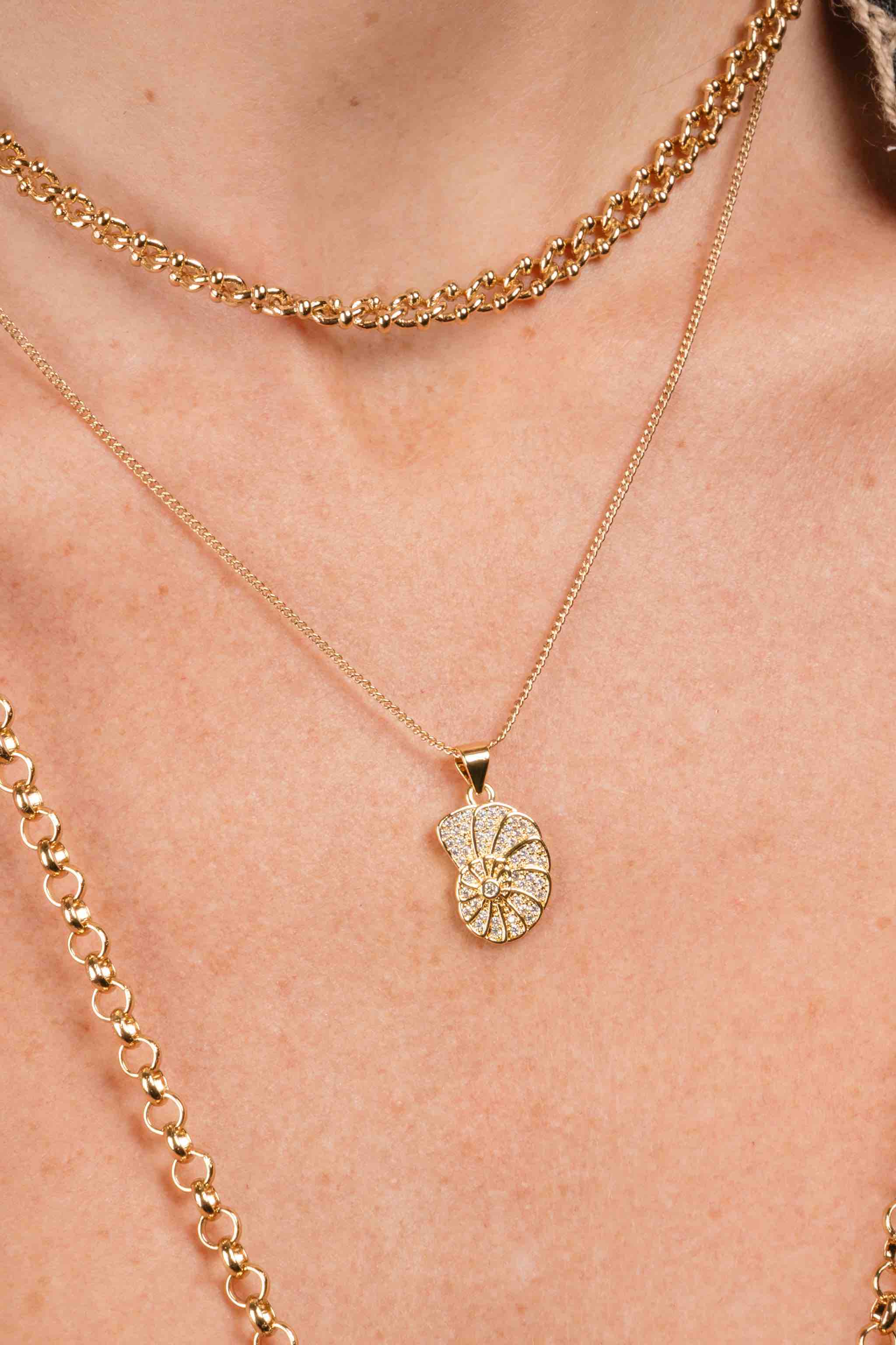 Zirconia snail necklace