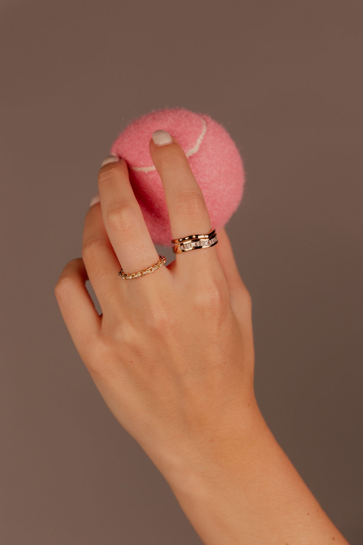 ANILLO ESLABONES LISO Y ZIRCONIAS